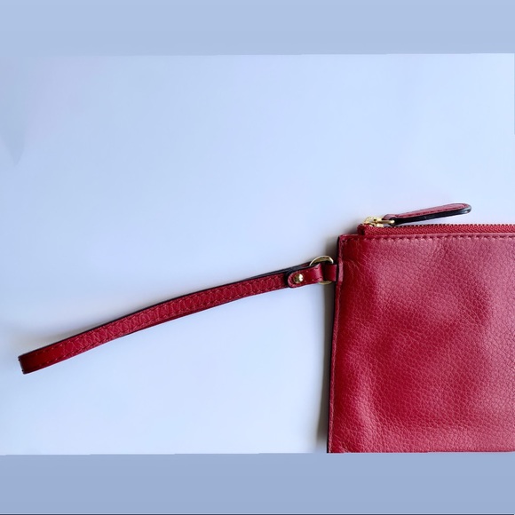 NEW - Michael Kors - “Fulton" Large Pebbled W/wristlet - Red Leather Clutch - Picture 10 of 14